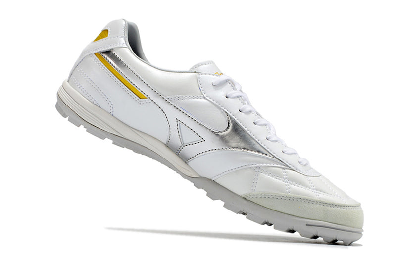 Botes de futbol Mizuno Morelia Sala Japan TF blanc i plata "Beta Shining".