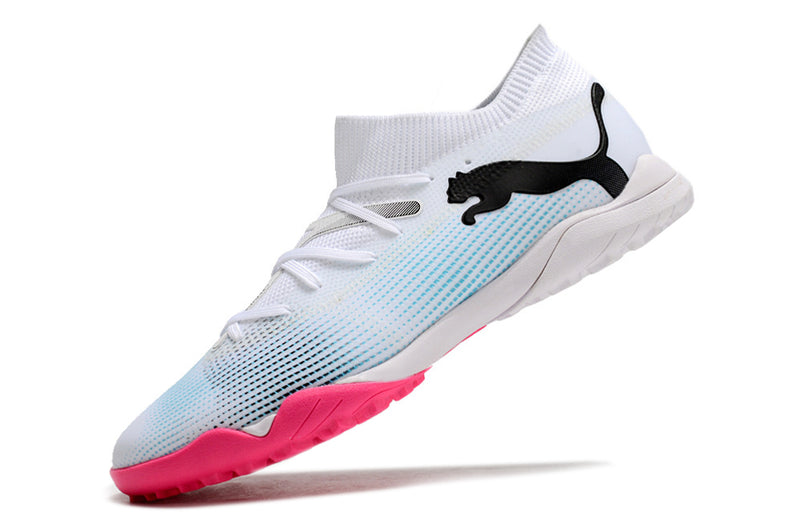 Societat Puma Future 7 TF Bota de futbol "Phenomenal Pack" blanca i rosa