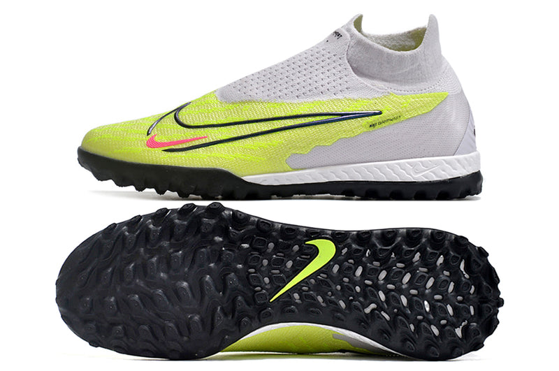 Bota de futbol Nike Phantom GX DF Elite TF de color gris i verd "Luminous Pack".