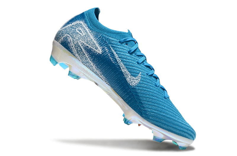 Chuteira Campo Nike Air Zoom Mercurial Vapor 16 Elite FG Azul e Branca