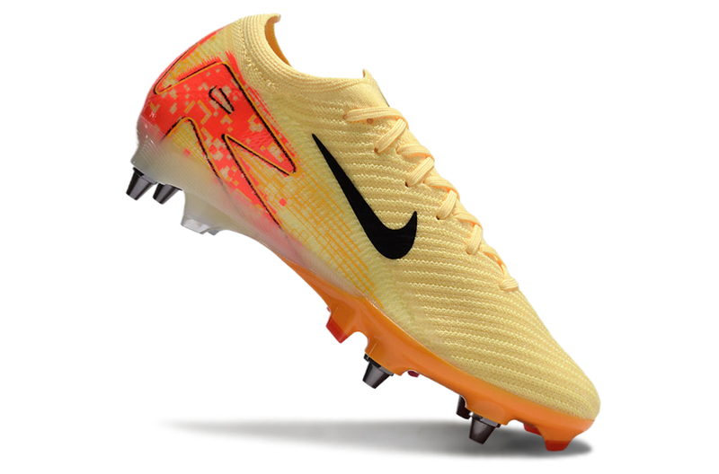 Chuteira Campo Nike Air Zoom Mercurial Vapor 16 Elite Trava Mista Amarelo e Laranja "Mbappé"