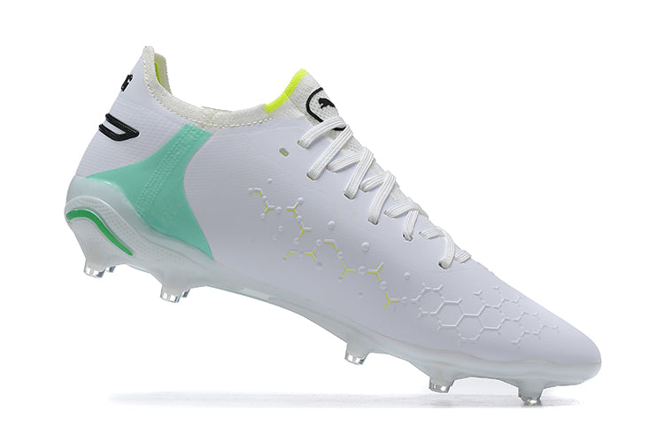 Bota de futbol Puma King Ultimate FG blanca i verda "Pursuit Pack"