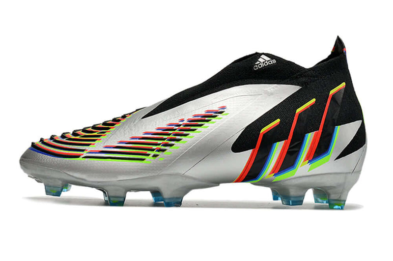 A nova Chuteira da Adidas de Campo Predator Edge+ FG Prata "Beyond Fast UCL Pack" na Farda de Boleiro, Garanta a qualidade de Jogadores Profissionais