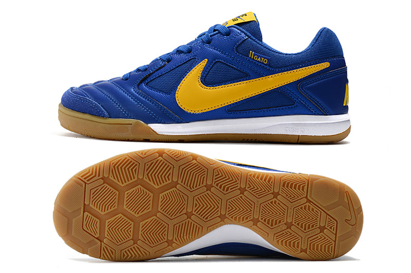 Estilo e Jogabilidade com a Chuteira de Futsal Supreme x Nike SB Gato IC, Aproveite os Brindes Meia Antiderrapante + Bolsa e Frete Grátis pro Brasil Todo!