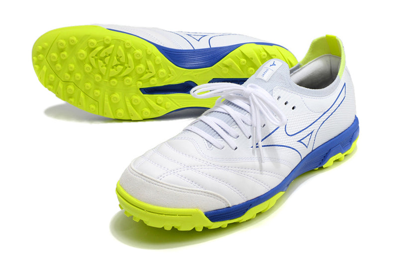 Tenha muito mais CONFORTO com a Mizuno Morelia Neo Beta Society Branca, Azul e Verde "Below Zero" na Farda de Boleiro, Garanta a qualidade de Jogadores Profissionais Elite!