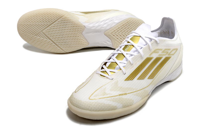 Bota de futbol sala Adidas F50 IC en blanc i daurat "Day Spark Pack" 