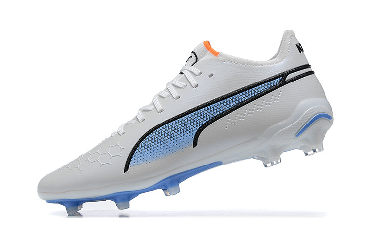 Chuteira Campo Puma King Ultimate FG Branca e Azul "Supercharge Pack"