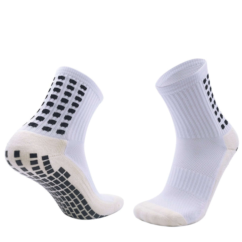 As Meias Esportivas Profissionais Antiderrapantes Tipo Trusox são recomendadas para quem paratica qualquer tipo de esporte ou até para o dia-a-dia. Com a meia Trusox você aumenta o atrito diminuindo o deslize do seu pé no calçado, evitando assim possíveis lesões decorrentes da prática de atividades físicas ou da rotina.