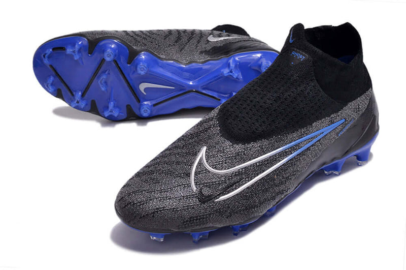 Precisão é com a Chuteira de Campo Nike Phantom GX DF Elite FG Preta e Azul "Black Pack" na Farda de Boleiro, Garanta a qualidade de Jogadores Profissionais