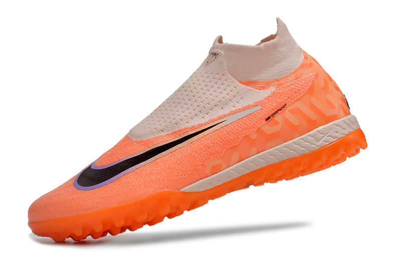 Chuteira Society Nike Phantom GX DF Elite TF Laranja "United Pack"