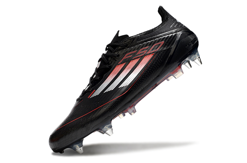 Chuteira Campo Adidas F50 Ponta de Aluminio Preta e Vermelha