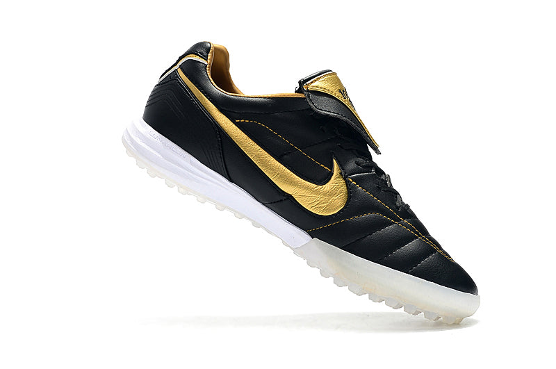 Chuteira Society Nike Retrô Tiempo Legend 7 Elite TF Preto e Dourado R10