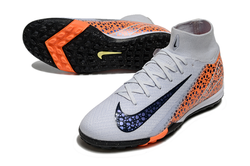 Chuteira Society Nike Air Zoom Mercurial Superfly 10 Elite TF Branca, Laranja e Preto "Eletric Pack"