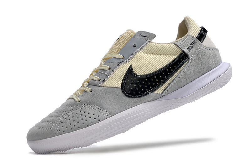 Chuteira Futsal Nike StreetGato IC Cinza e Preto