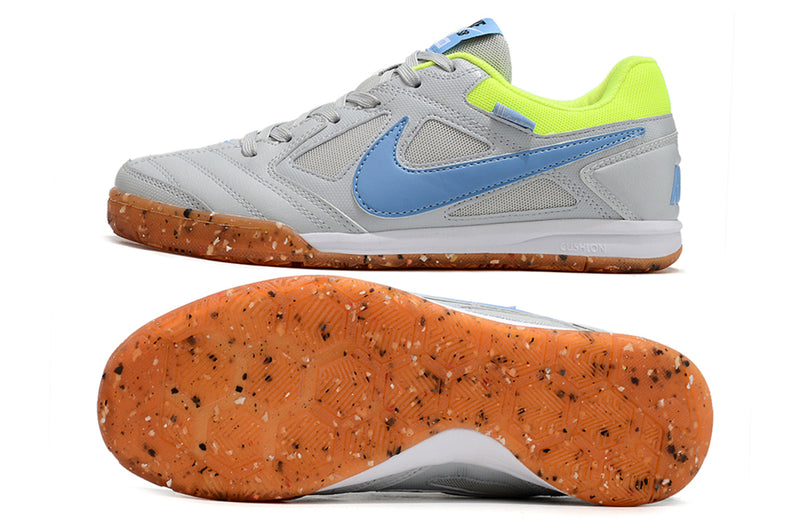 Chuteira Futsal Supreme x Nike SB Gato IC Cinza, Azul e Verde Neon