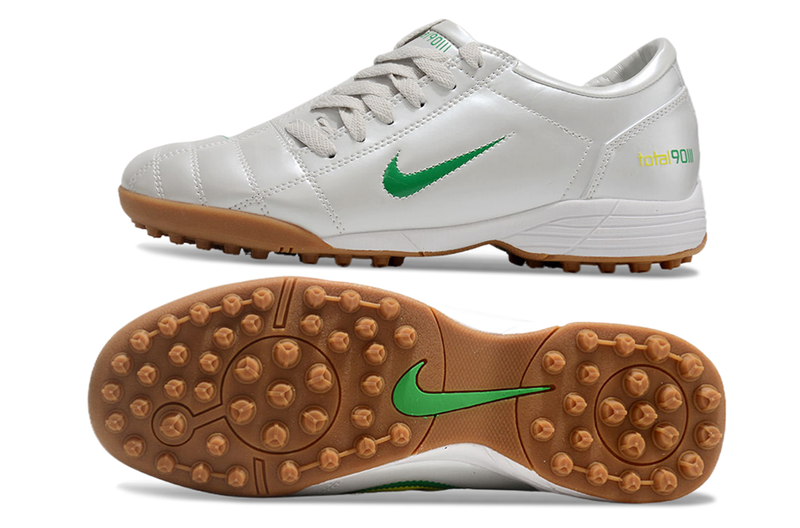 Chuteira Society Nike Total 90 TF Branca e Verde