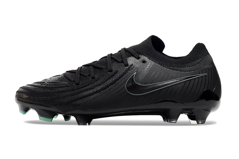 Chuteira Campo Nike Phantom GX 2 Elite FG Preta "Shadow Pack"