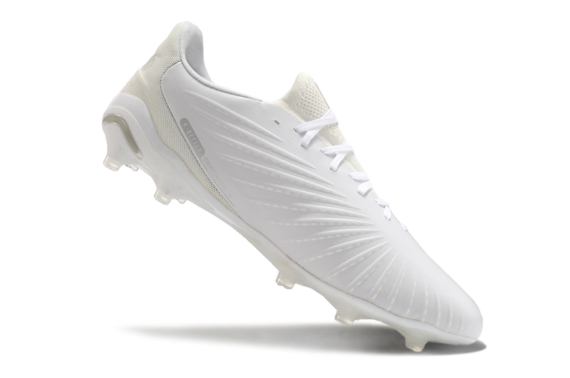 Bota de futbol Puma King Ultimate FG Blanca "Whiteout Pack" 