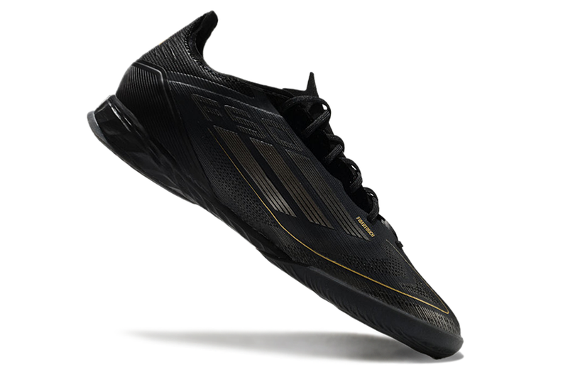 Chuteira Futsal Adidas F50 IC Preto e Dourado "Dark Spark Pack"