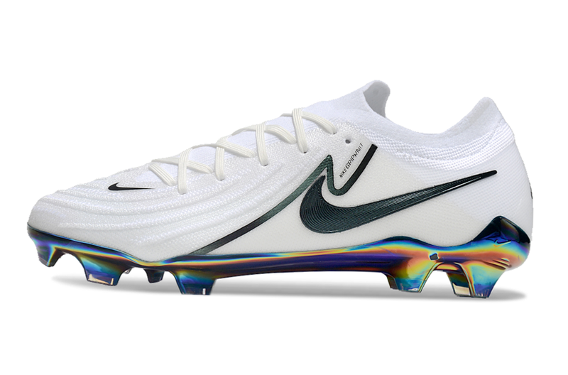 Chuteira Campo Nike Phantom GX 2 Elite FG Branca e Verde