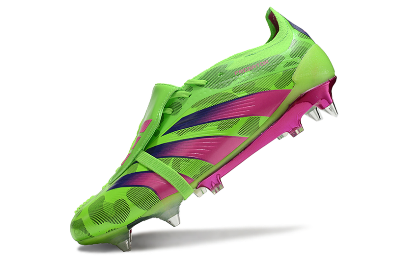 Chuteira Campo Adidas Predator Elite FT 30 Ponta de Aluminio Verde e Rosa