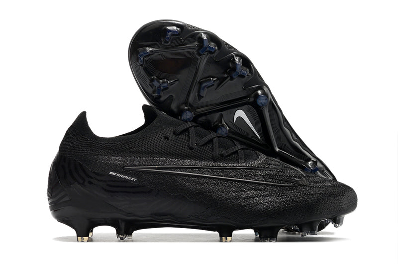 Precisão é com a Chuteira de Campo Nike Phantom GX Elite FG Preta na Farda de Boleiro, Garanta a qualidade de Jogadores Profissionais