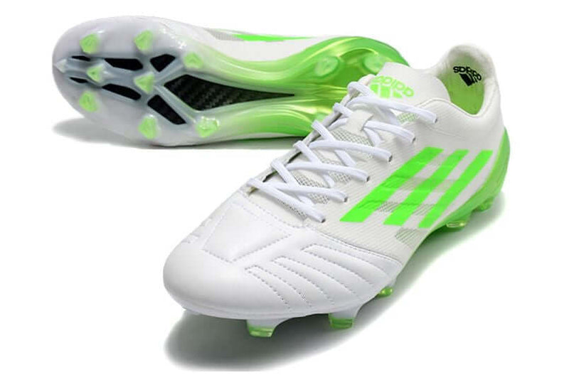 Velocidade é com Adidas X Speedportal 99 Leather.1 FG Branca e Verde na Farda de Boleiro, Garanta a qualidade de Jogadores Profissionais Elite e se divirta!