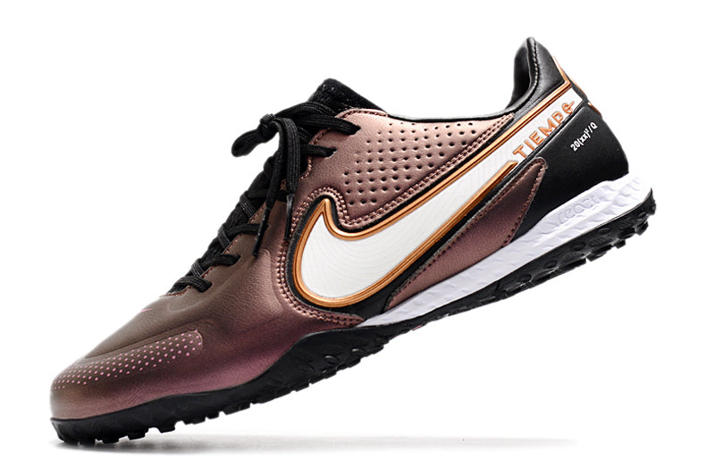 Tenha muito mais CONFORTO com a Nike Tiempo Legend 9 Elite de Society, Adquira na Farda de Boleiro, Garanta qualidade de Jogadores e com FRETE GRÁTIS!