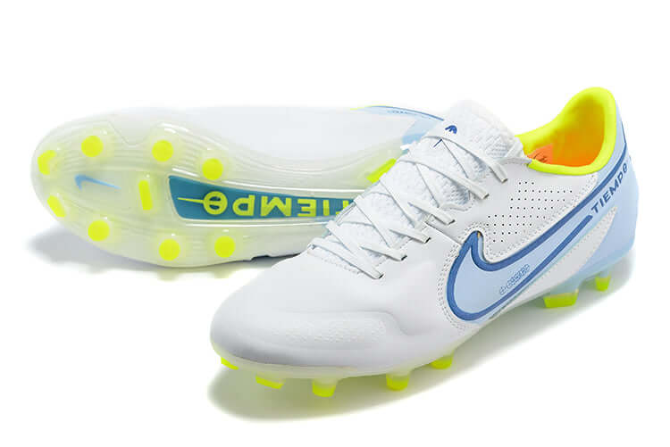 Conforto e qualidade é com NIKE Tiempo Legend 9 Elite FG Branca e Azul na Farda de Boleiro, Garanta a qualidade de Jogadores Profissionais de Elite