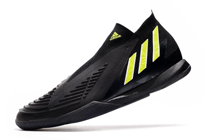 Chuteira Adidas Predator Edge+ de Futsal a Chuteira que garante CONFORTO e CONTROLE para o Atleta, adquira na Farda de Boleiro, Garanta a qualidade de Jogadores Profissionais!