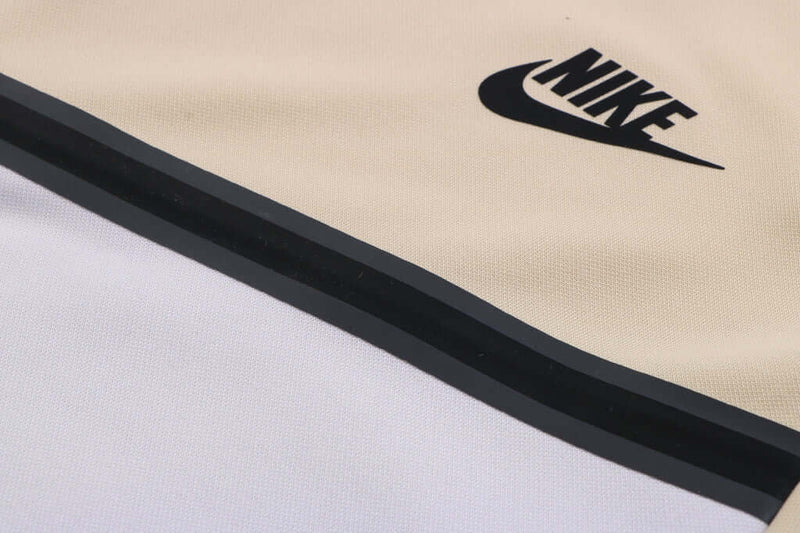 Conjunto de Moletom Nike Sportswear Tech Fleece Begê e Branco - Farda de Boleiro