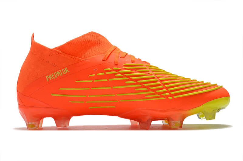 A nova Chuteira da Adidas de Campo Predator Edge.1 FG Laranja e Amarelo "Game Data Pack" na Farda de Boleiro, Garanta a qualidade de Jogadores Profissionais