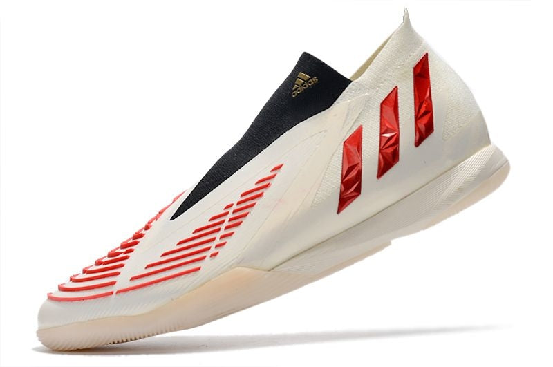 Chuteira Adidas Predator Edge+ de Futsal a Chuteira que garante CONFORTO e CONTROLE para o Atleta, adquira na Farda de Boleiro, Garanta a qualidade de Jogadores Profissionais!