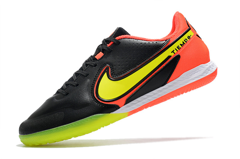 Tenha muito mais CONFORTO com a Nike Tiempo Legend 9 Elite de Futsal, Adquira na Farda de Boleiro, Garanta qualidade de Jogadores e com FRETE GRÁTIS!