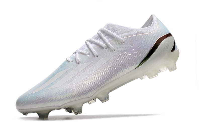 Velocidade é com Adidas X Speedportal.1 FG Branca "Whiteout" na Farda de Boleiro, Garanta a qualidade de Jogadores Profissionais Elite e Frete GRÁTIS!