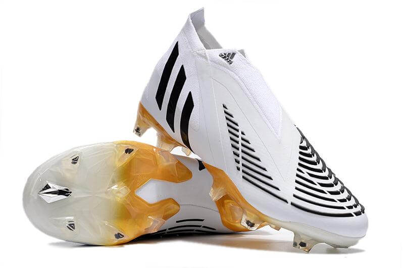 A nova Chuteira da Adidas de Campo Predator Edge+ FG Branca e Preto na Farda de Boleiro, Garanta a qualidade de Jogadores Profissionais