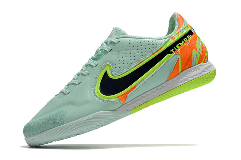 Tenha muito mais CONFORTO com a Nike Tiempo Legend 9 Elite de Futsal, Adquira na Farda de Boleiro, Garanta qualidade de Jogadores e com FRETE GRÁTIS!