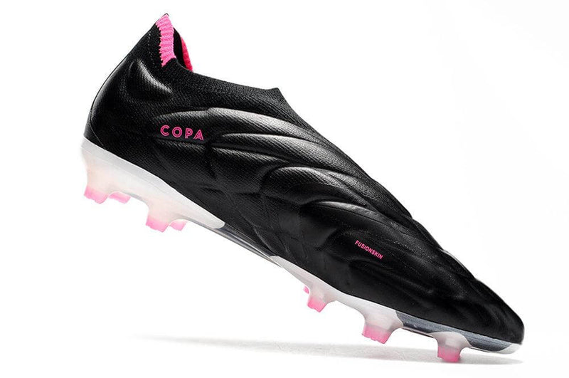 A nova Chuteira da Adidas de Campo Copa Pure+ FG Preta, Rosa e Branca "Own You Football Pack" na Farda de Boleiro, a Nova Copa Pure+ garante qualidade e muito conforto..