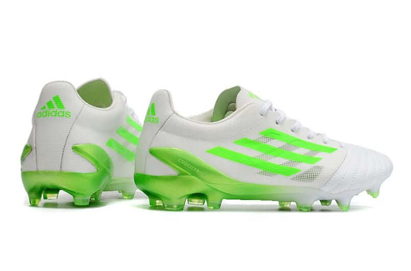 Velocidade é com Adidas X Speedportal 99 Leather.1 FG Branca e Verde na Farda de Boleiro, Garanta a qualidade de Jogadores Profissionais Elite e se divirta!