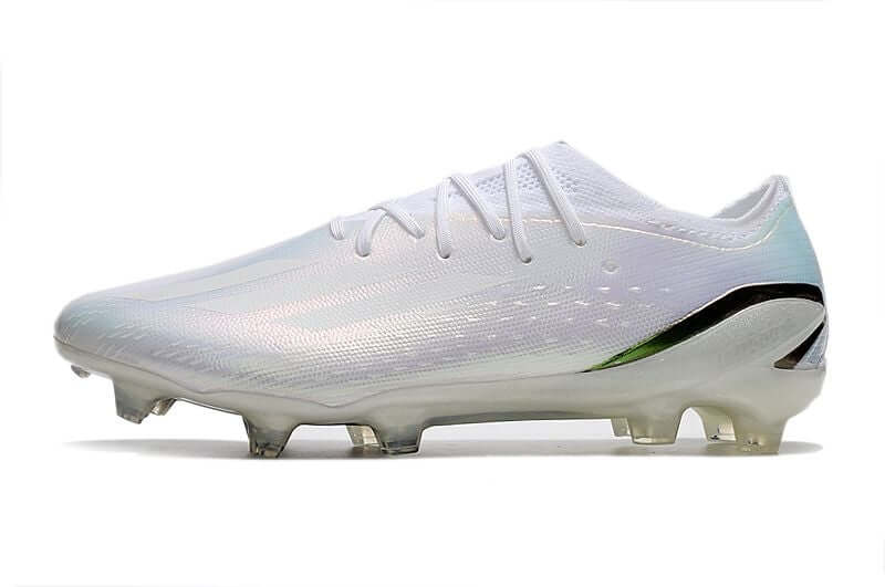 Velocidade é com Adidas X Speedportal.1 FG Branca "Whiteout" na Farda de Boleiro, Garanta a qualidade de Jogadores Profissionais Elite e Frete GRÁTIS!