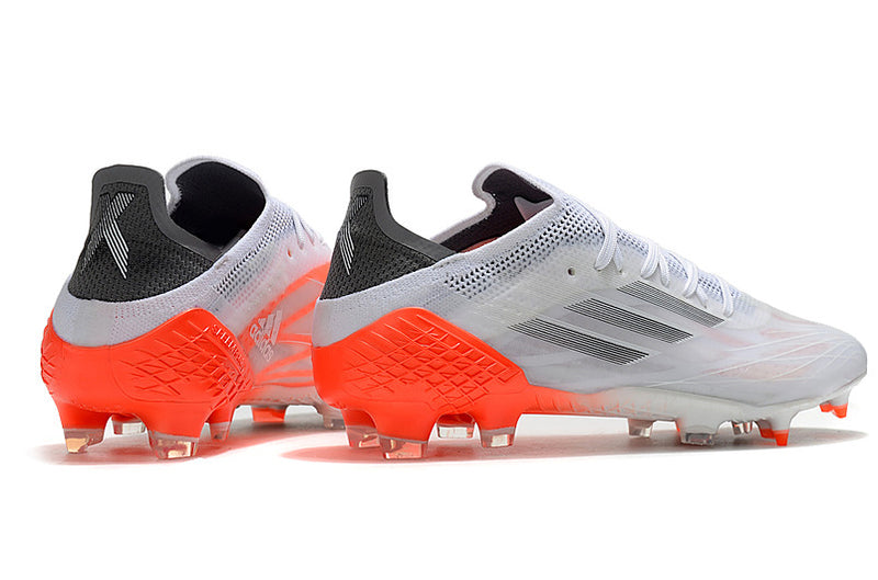 Velocidade é com Adidas X Speedflow.1 FG Branca e Laranja "White Spark Pack" na Farda de Boleiro, Garanta a qualidade de Jogadores Profissionais Elite