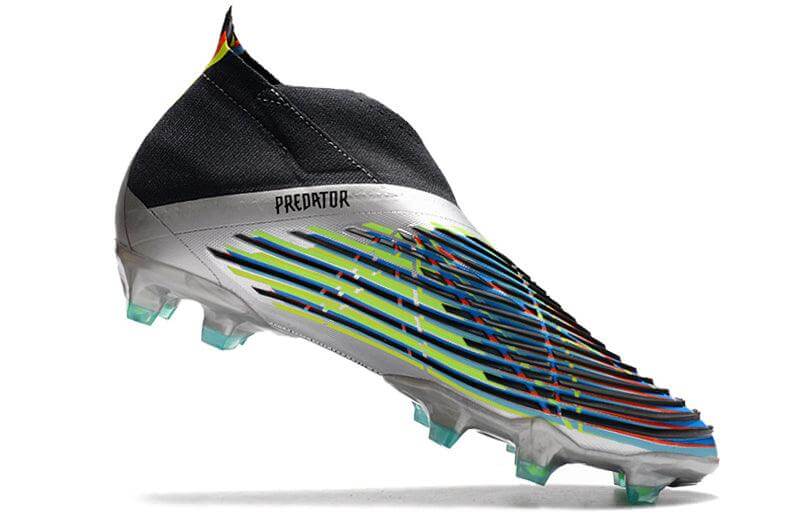 A nova Chuteira da Adidas de Campo Predator Edge+ FG Prata "Beyond Fast UCL Pack" na Farda de Boleiro, Garanta a qualidade de Jogadores Profissionais