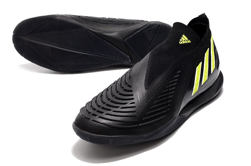 Chuteira Adidas Predator Edge+ de Futsal a Chuteira que garante CONFORTO e CONTROLE para o Atleta, adquira na Farda de Boleiro, Garanta a qualidade de Jogadores Profissionais!