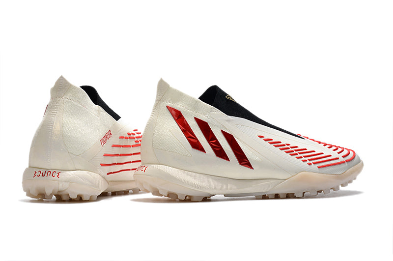 Chuteira Adidas Predator Edge+ de Society a Chuteira que garante CONFORTO e CONTROLE para o Atleta, adquira na Farda de Boleiro, Garanta a qualidade de Jogadores Profissionais!