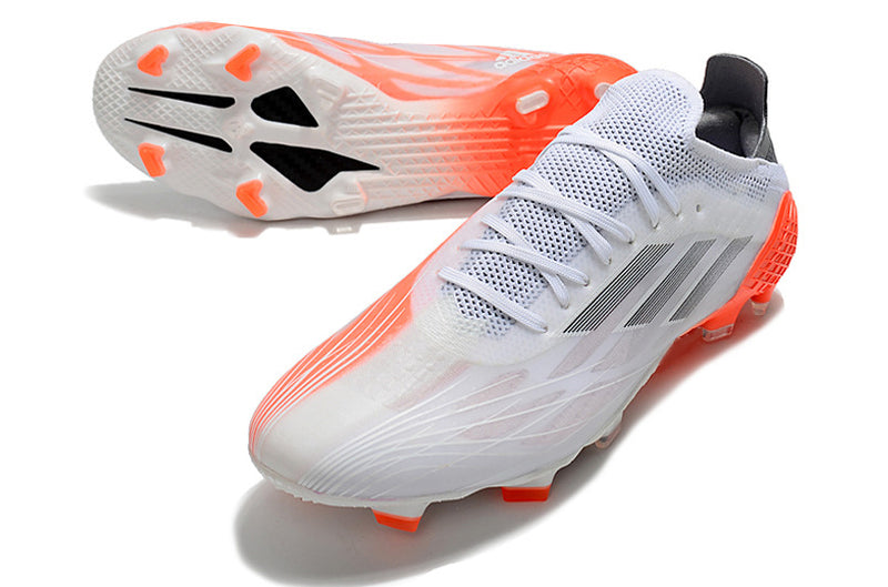 Velocidade é com Adidas X Speedflow.1 FG Branca e Laranja "White Spark Pack" na Farda de Boleiro, Garanta a qualidade de Jogadores Profissionais Elite