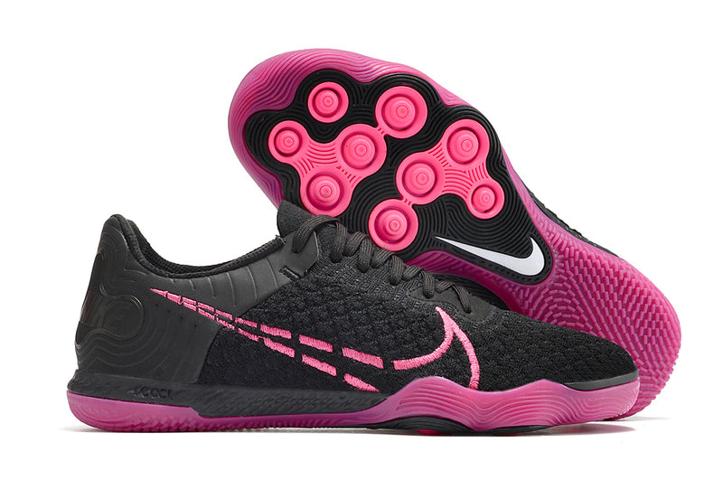 Tenha muito mais CONTROLE com a Nike React Gato Preto e Rosa De Futsal na Farda de Boleiro, Garanta a qualidade e FRETE GRÁTIS!